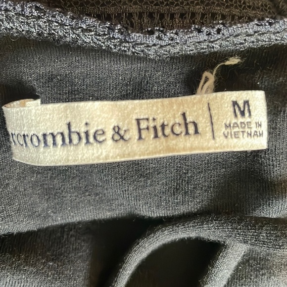 NWOT black lace, mock neck, backless body suit. Abercrombie & Fitch, size medium - Picture 5 of 5